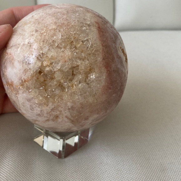 💕 Pink Amethyst Sphere XL - Picture 3 of 15